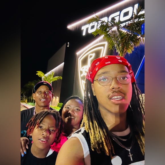 LIKE TO BE NOTIFIED when JennyPooh goes live ๐ฌ๐ค๐ธ๐ฅ - Picture 5 of 7